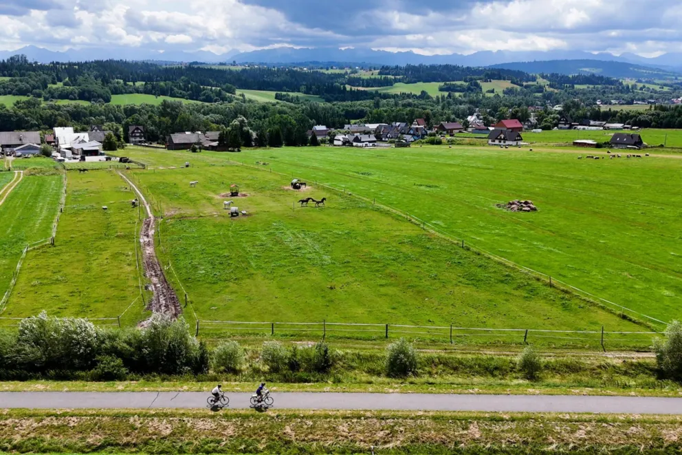 Rowerem wokół Tatr: 54 km widoków, które zapierają dech w piersiach