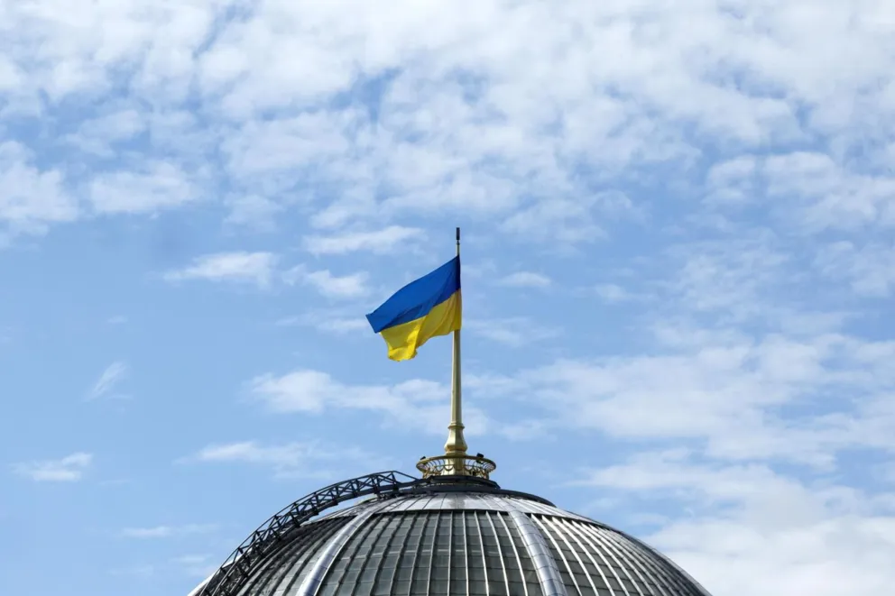 Koalicja chętnych, niechętnych i wrogich. Europa i USA wobec wojny w Ukrainie