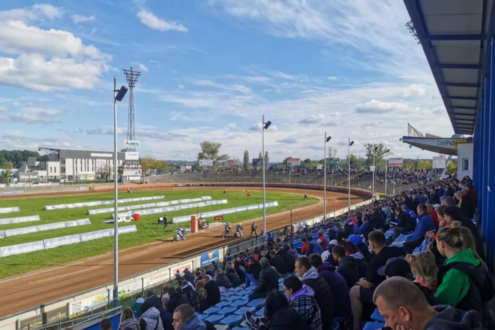 Jest umowa Unii z miastem ws. żużlowego stadionu. Na razie warunkowa