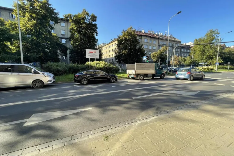 Nie będzie lewoskrętu w ul. Mazowiecką na Alejach Trzech Wieszczów. ZDMK rezygnuje z budowy
