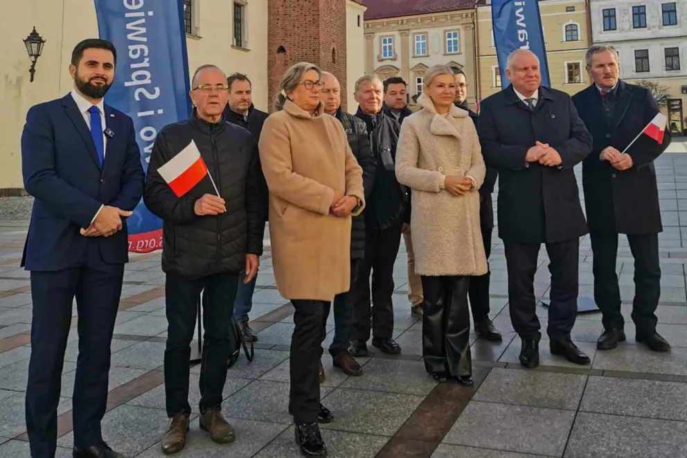 Józefa Szczurek - Żelazko: "Decyzje rządu spowodują, że kobiety nie będą chciały rodzić dzieci"