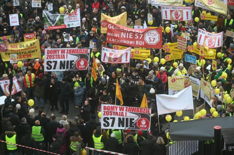 Kolejny protest przeciw S7 Kraków-Myślenice. Tym razem pod siedzibą GDDKiA w Krakowie