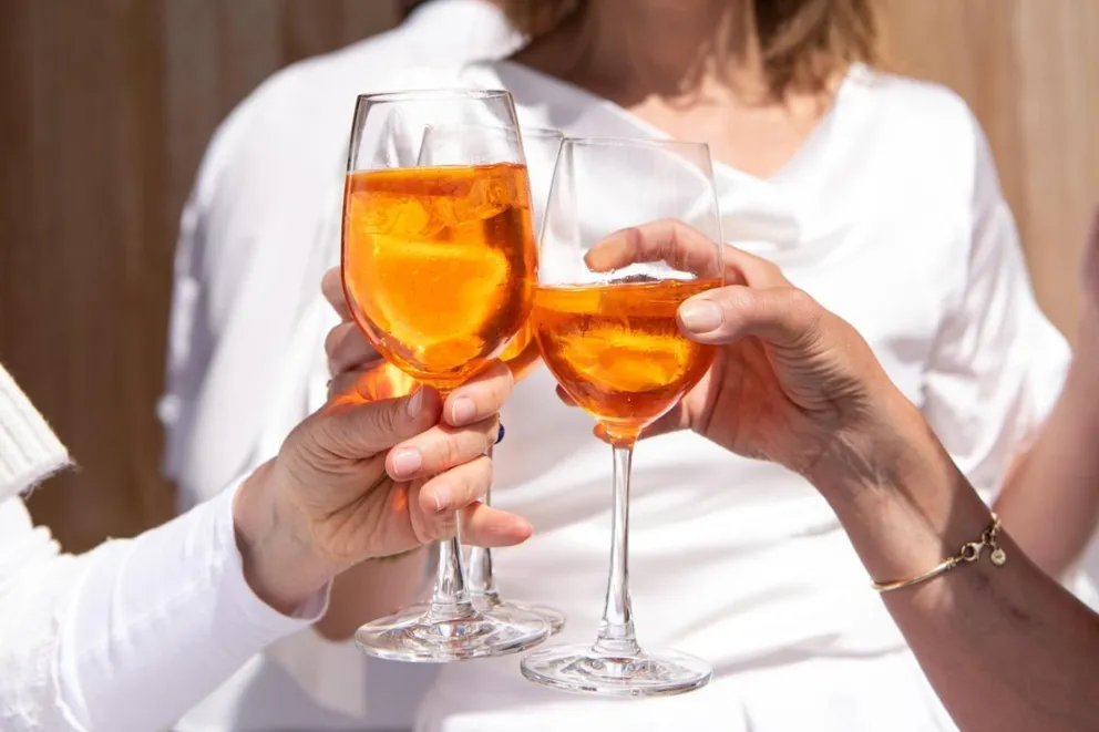 Prof. Łukasz Balwicki: "Alkohol musi być droższy, w Polsce jast aburdalnie tani" 