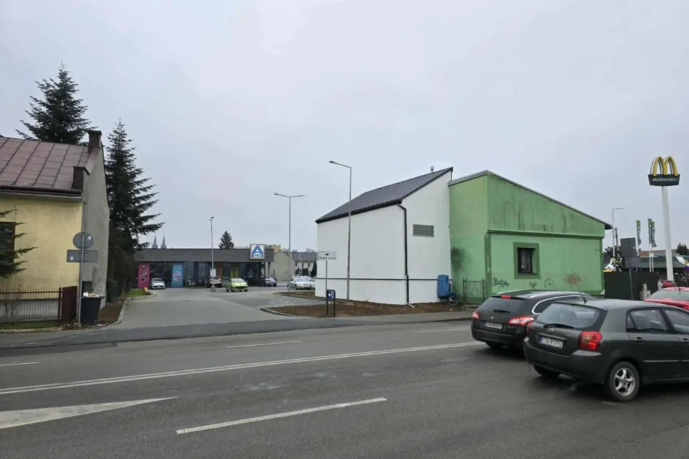 Sporna rozbiórka w centrum Tarnowa zakończona. Sąsiedzi nie zamierzają jednak odpuścić