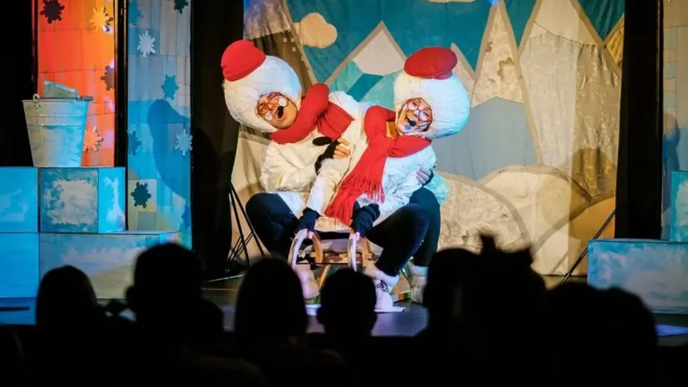  „Ślady na śniegu” – spektakl Teatru Bajaderka 
