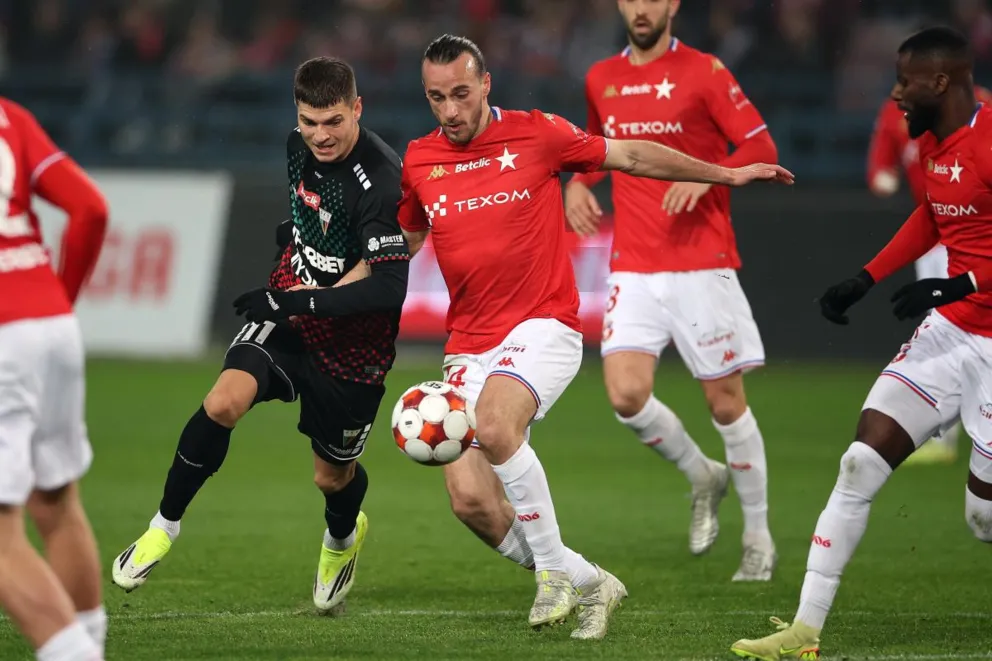 Szczęśliwy remis Cracovii. Wisła Kraków kontynuuje marsz po awans
