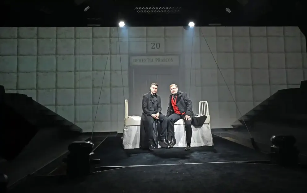 Pakt aktora z diabłem w sztuce „Pan Twardowski Faust Krakowski” na Scenie STU. ZDJĘCIA