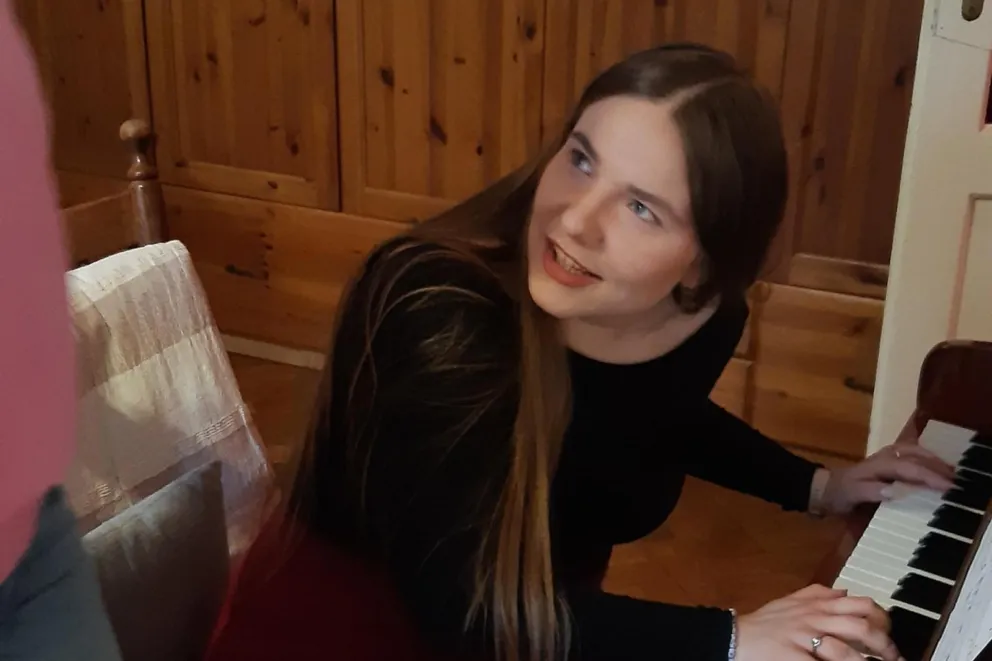 Muzyka, która przenika życie. "Skok przez mur" - reportaż Ewy Szkurłat