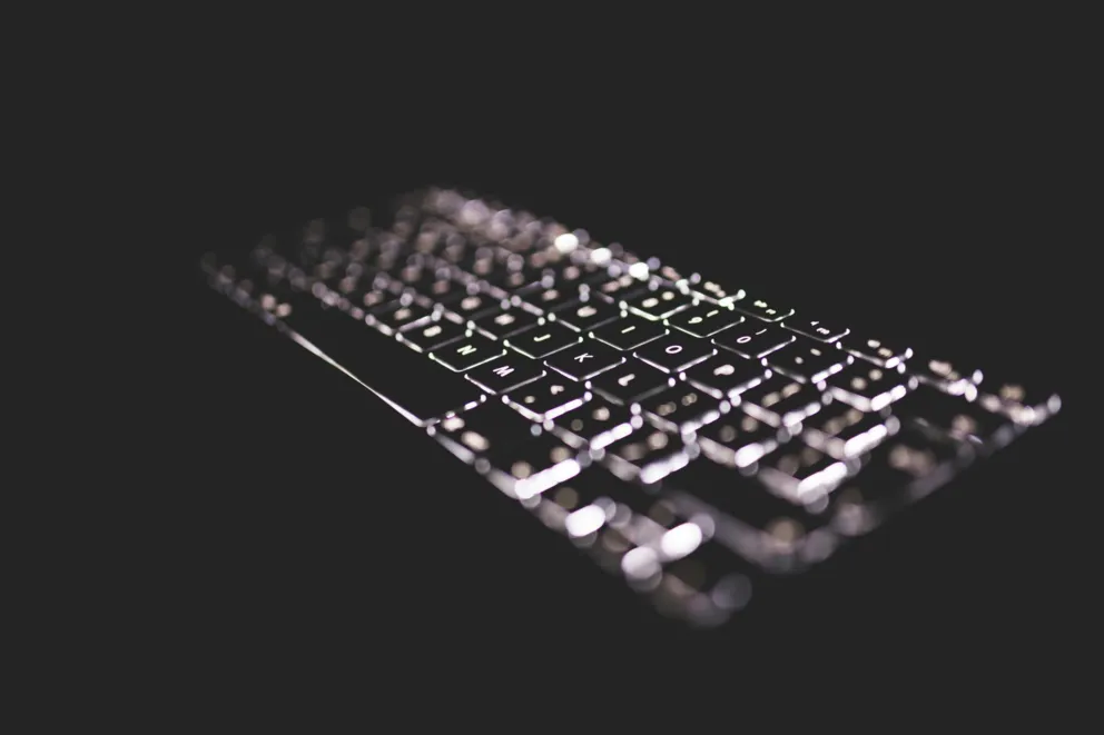 Krakowianin stworzył algorytm dla wszystkich. Teraz w grze są prawa, pieniądze i... technologiczny gigant