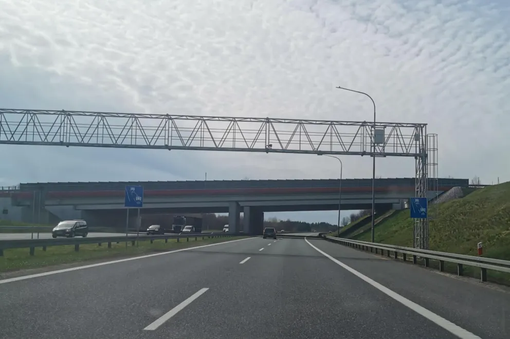 Nowy odcinkowy pomiar prędkości na autostradzie koło Tarnowa. Dlaczego wybrano to miejsce?