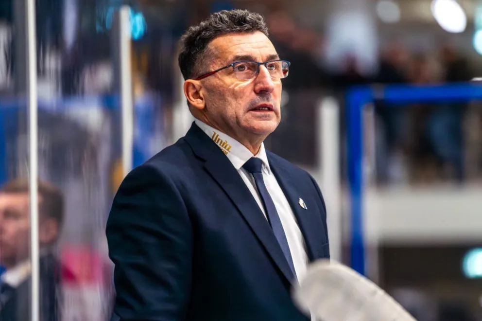 Ekstraliga hokejowa - Kalaber nie jest już trenerem Unii Oświęcim