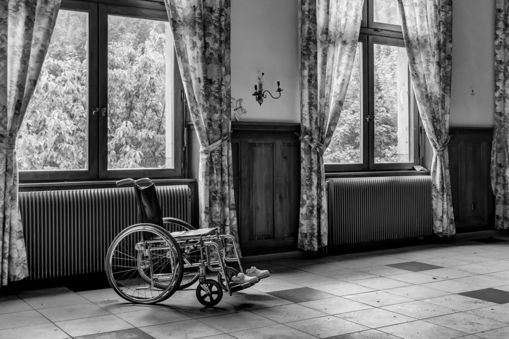 System się kurczy, a potrzeby rosną. Janina Ochojska o planowanej reformie DPS-ów