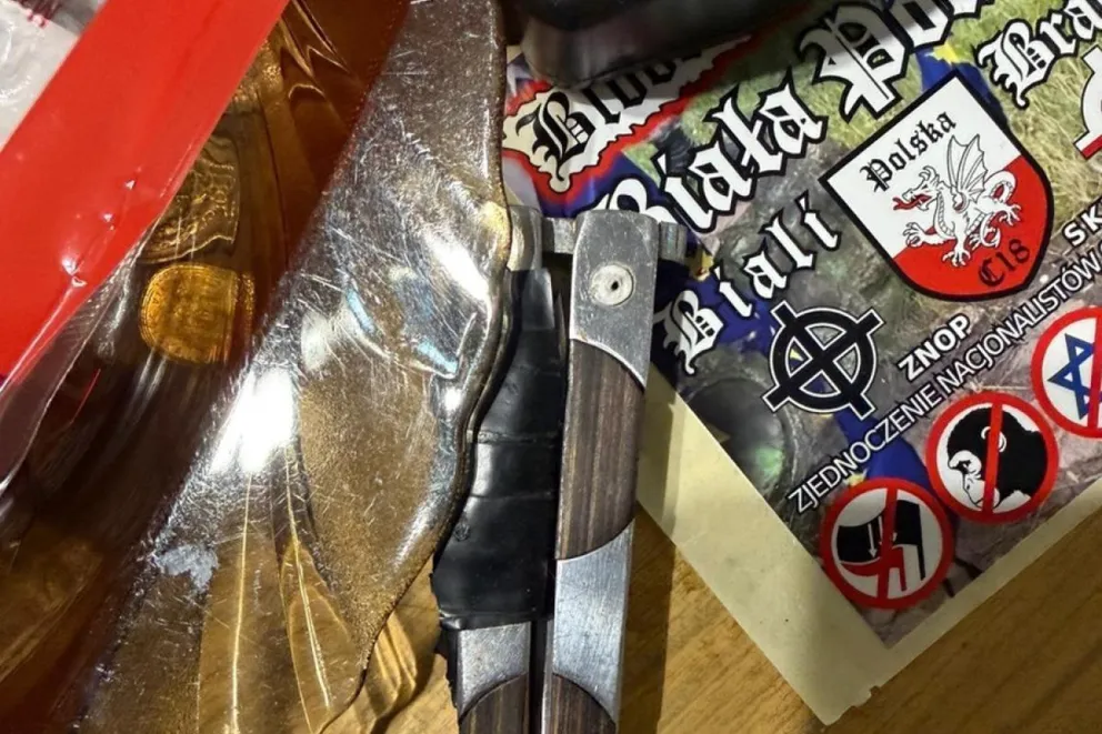 Nazistowskie symbole i noże u podejrzanych o podpalenie lokalu w Andrychowie