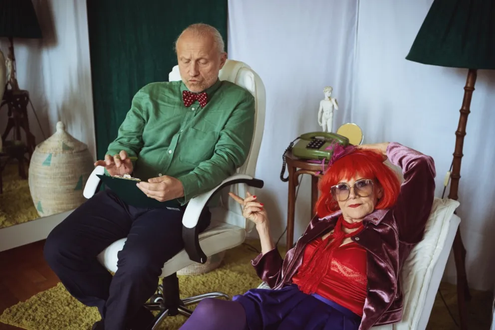 Spektakl „ Pozycje Terapeutyczne” 
(Komedia kryminalna)