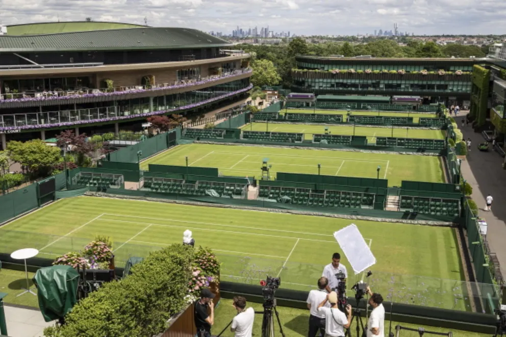 Wimbledon: w poniedziałek zagra czworo Polaków, Chwalińska jako pierwsza