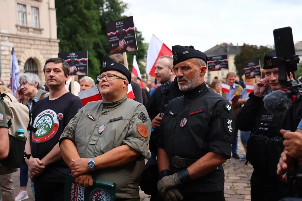 Rosnący nacjonalizm wymaga nowej odpowiedzi. Ekspert: rząd reaguje zbyt krótkowzrocznie