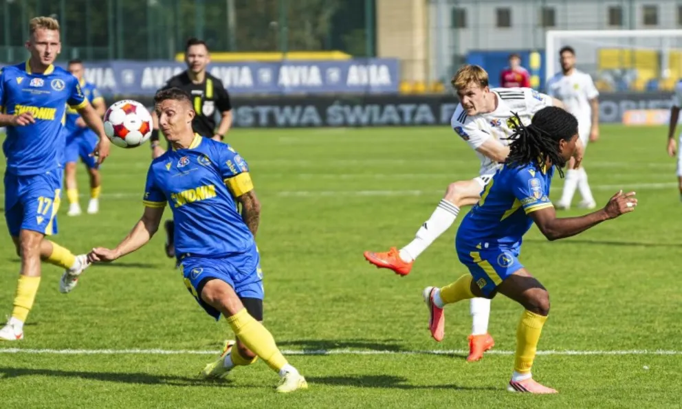 Piłkarski PP - Avia - Wieczysta 3:1