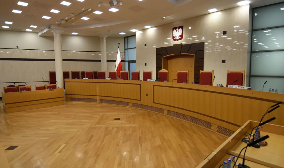 Trybunał bez pełnego składu i z problemem budżetu. Co wydarzy się jesienią?