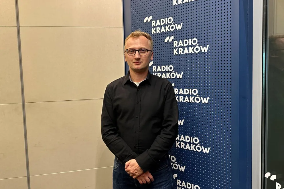"Lekarz musiał mówić językiem osób, z którymi rozmawiał". Medycyna w powojennej Polsce
