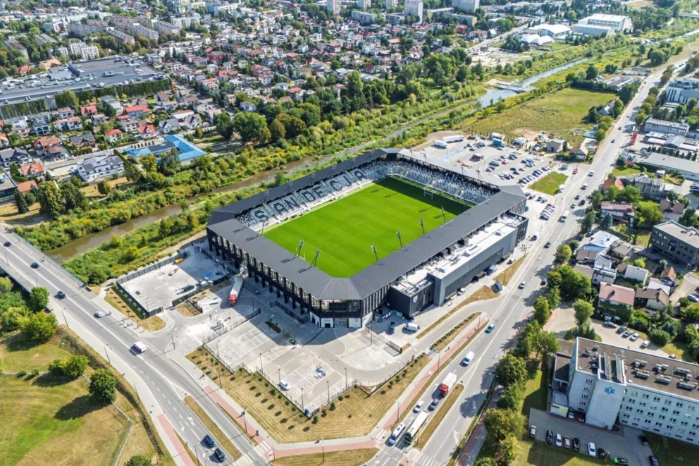 Sandecja Nowy Sącz zmienia trenera. Ireneusz Mamrot zastąpi Rafała Smalca