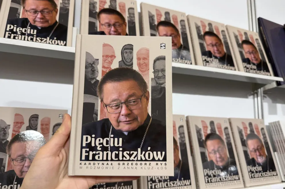 "Pięciu Franciszków": Najpierw były podcasty Radia Kraków, teraz przyszedł czas na wyjątkową książkę