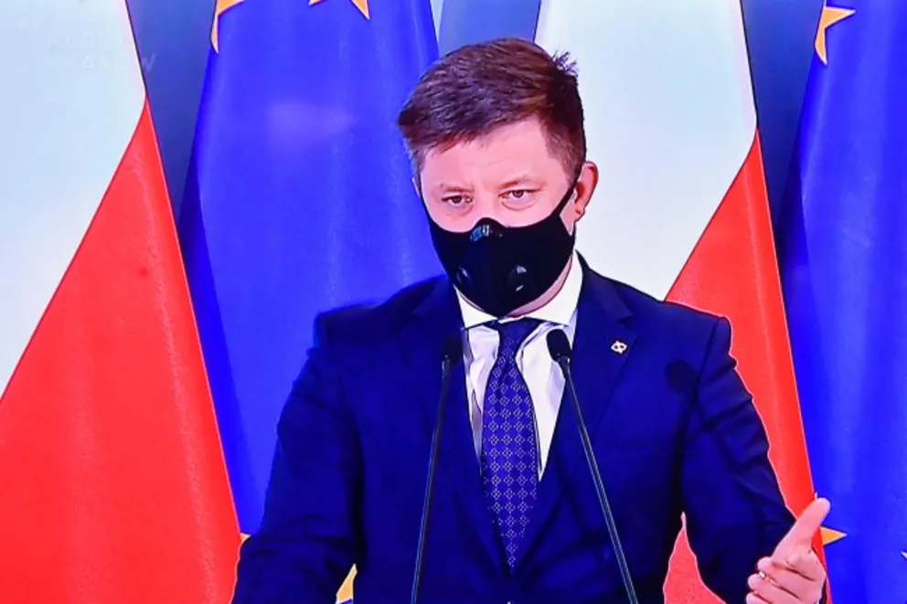 Szczepionka AstraZeneki dla osób między 18 a 60 rokiem życia