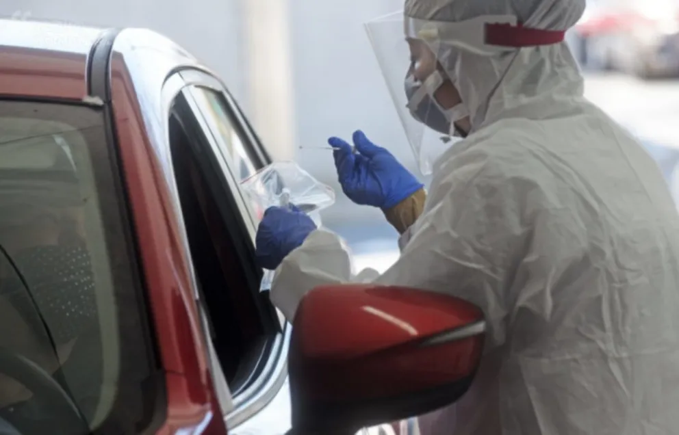 MZ: 2 525 nowych zakażeń koronawirusem, zmarło 37 osób