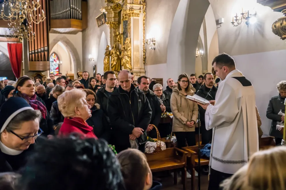 Święcenie pokarmów w Bazylice św. Małgorzaty w Nowym Sączu
