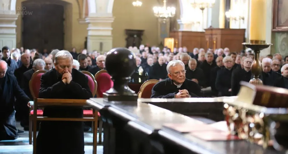 Abp Jędraszewski: trzeba bronić pokrzywdzonych; oni mają pierwszeństwo