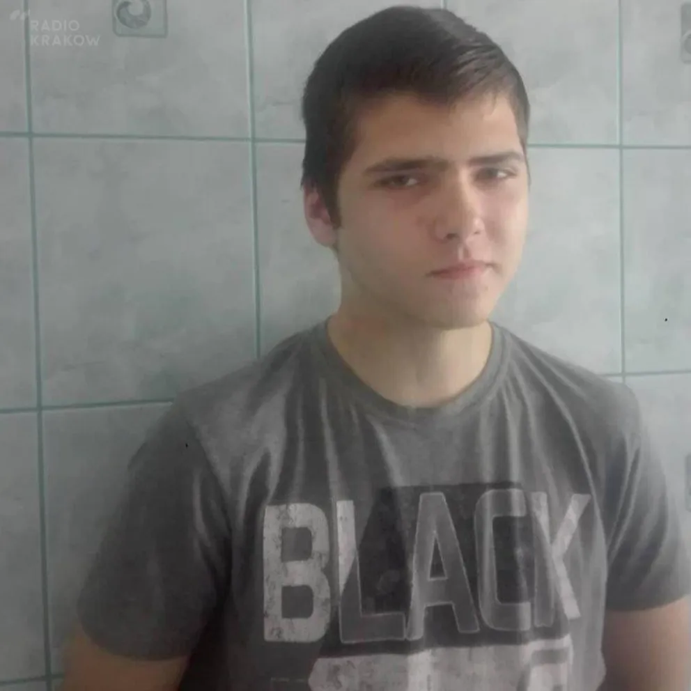 Zaginął 17-letni Daniel Piekarz z Bobrka. ZDJĘCIE, RYSOPIS