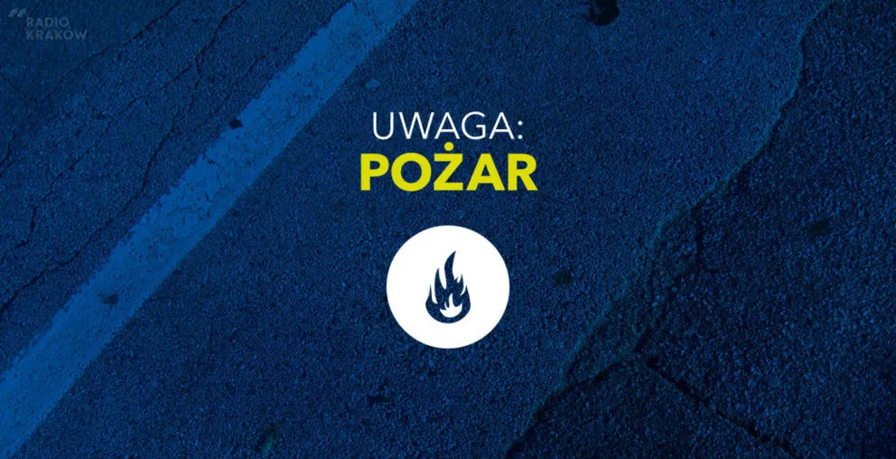 Pożar hali magazynowej w Zatorze opanowany przez strażaków