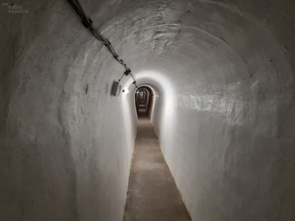 Interaktywną trasą w tunelach pod zamkiem w Oświęcimiu przejdziemy w przyszłym roku