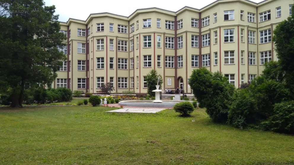 Małopolski Szpital Chorób Płuc i Rehabilitacji w Jaroszowcu świętuje swoje 90-lecie