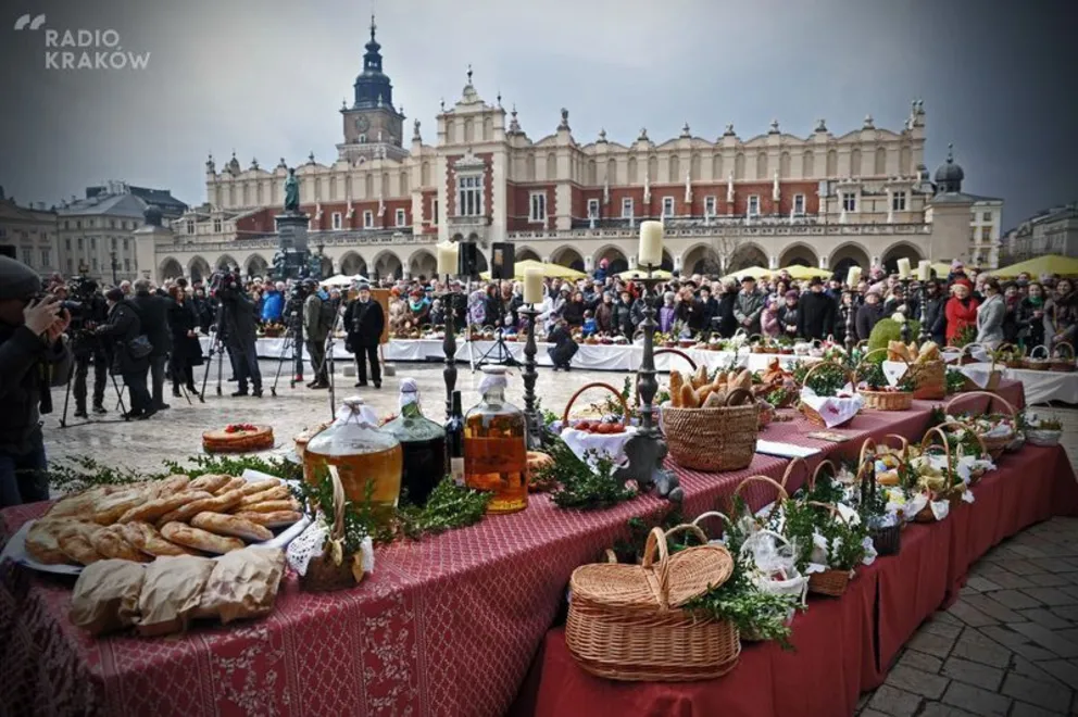 Nie będzie tradycyjnego święcenia pokarmów przed Bazyliką Mariacką
