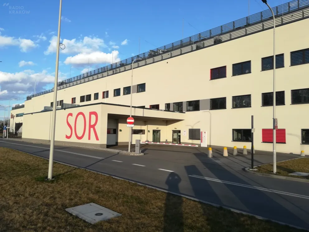 Kraków: lekarze zoperowali około 80-letnią pacjentkę zakażoną koronawirusem