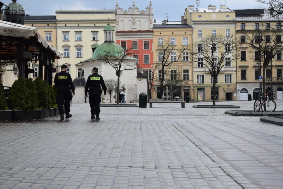 Niższe czynsze, odroczenie podatków, stypendia dla artystów – wsparcie Krakowa w związku z epidemią