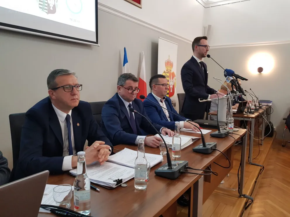 Chrzanów: mimo problemów budżet na 2020 przyjęty jednogłośnie 
