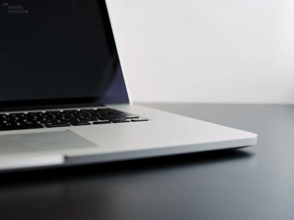  Starostwo w Wadowicach kupiło 56 laptopów do szkół
