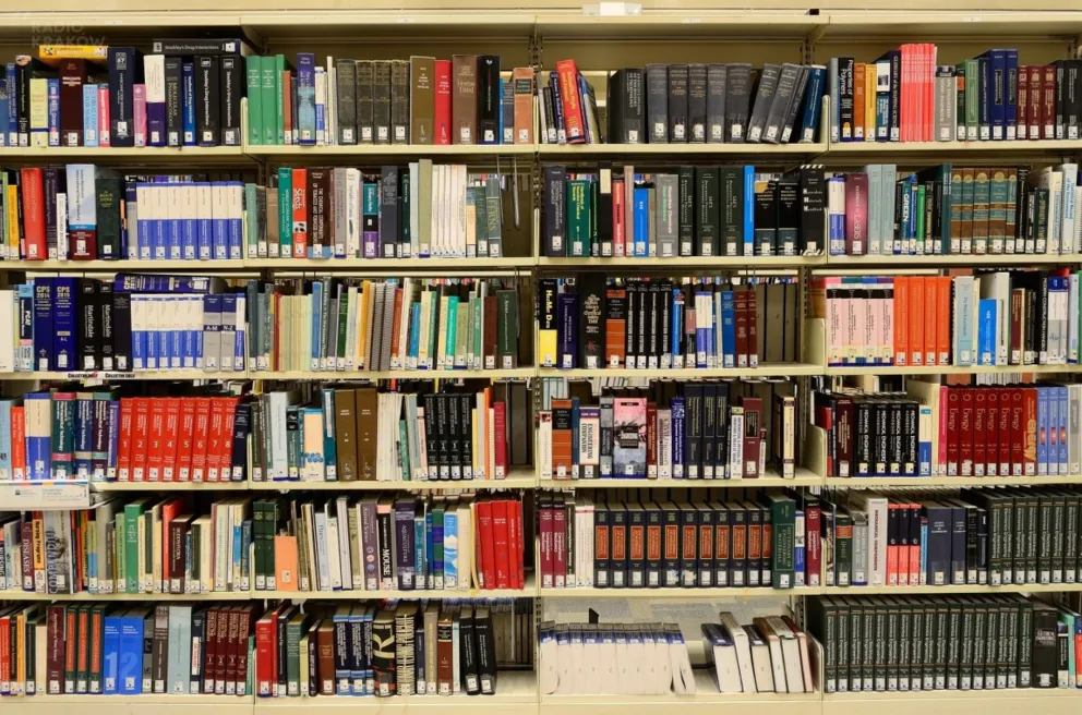 Mieszkańcy Chrzanowa znowu będą mogli korzystać z miejskiej biblioteki
