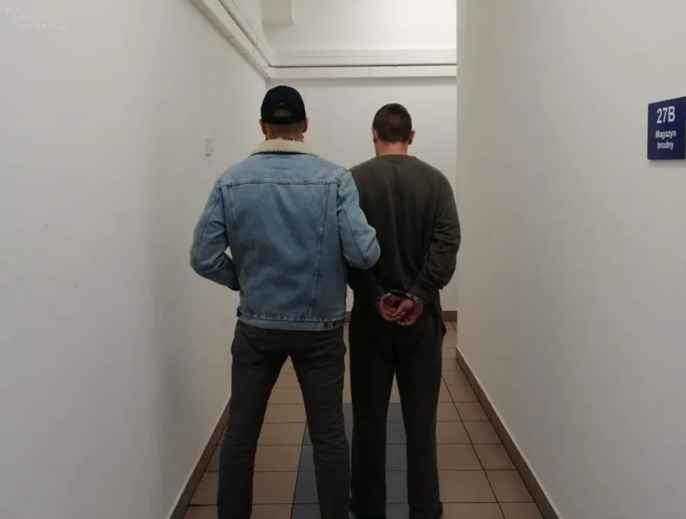 Policjanci zatrzymali sprawcę usiłowania zabójstwa. Był poszukiwany listami gończymi i ENA