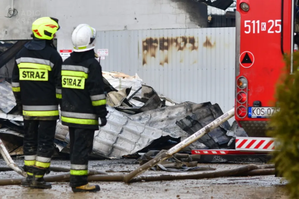 Strażakom udało się opanować pożar tartaku w Przeciszowie koło Oświęcimia