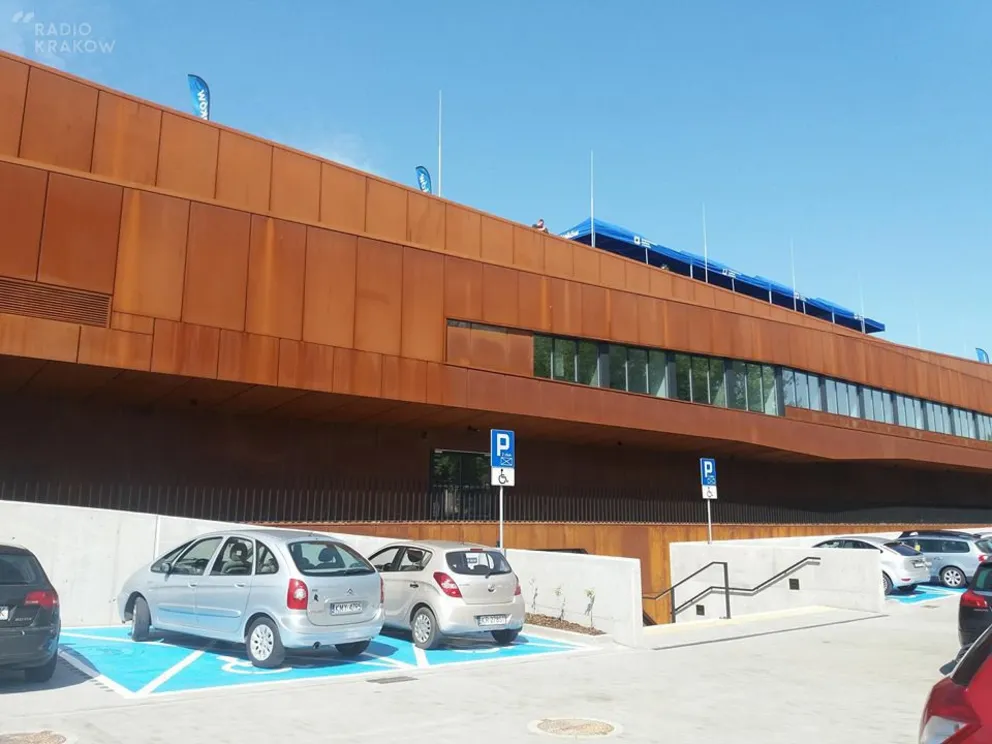 Kraków: szpital tymczasowy w Hali Cracovii