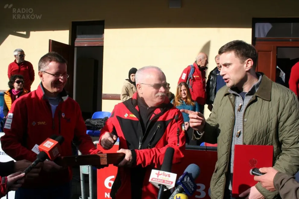 Nowe łopaty nośne dla śmigłowca TOPR, fot. Przemek Bolechowski