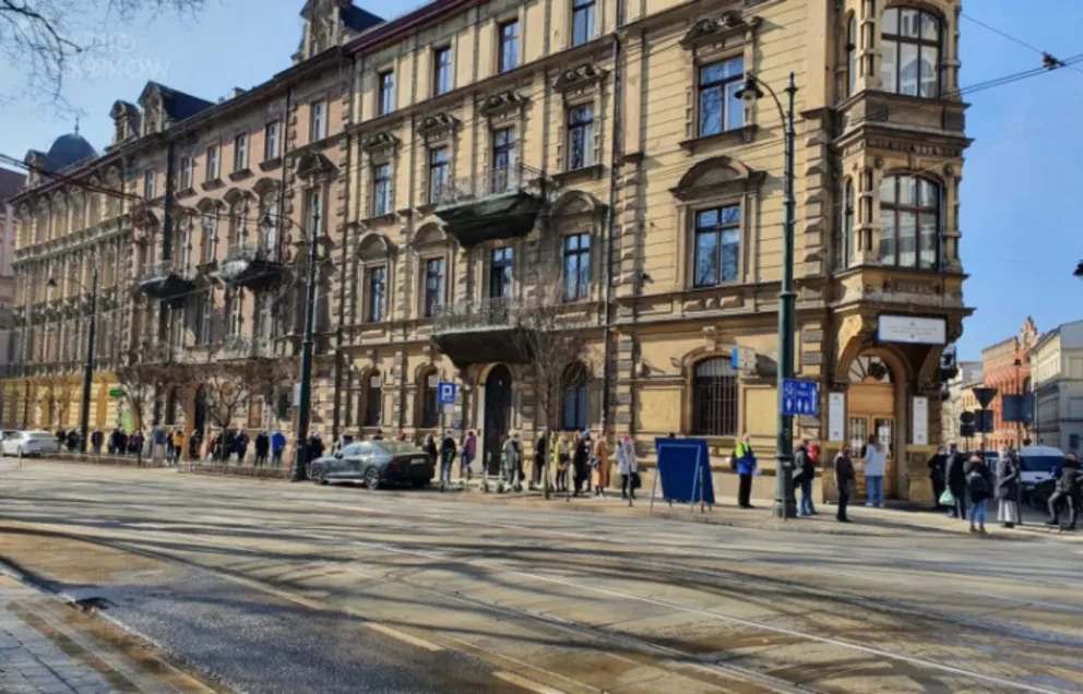 Punkt Sprzedaży Biletów MPK przy ulicy Podwale w Krakowie zamknięty do odwołania