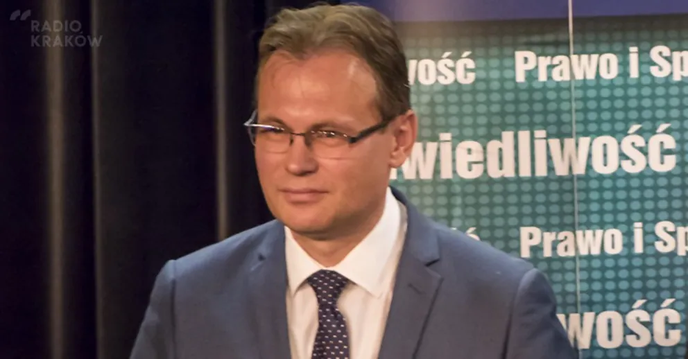 A. Mularczyk: "Nikt nie kwestionuje potrzeby walki ze smogiem, ale ustawa jest niebezpieczna dla obywateli"