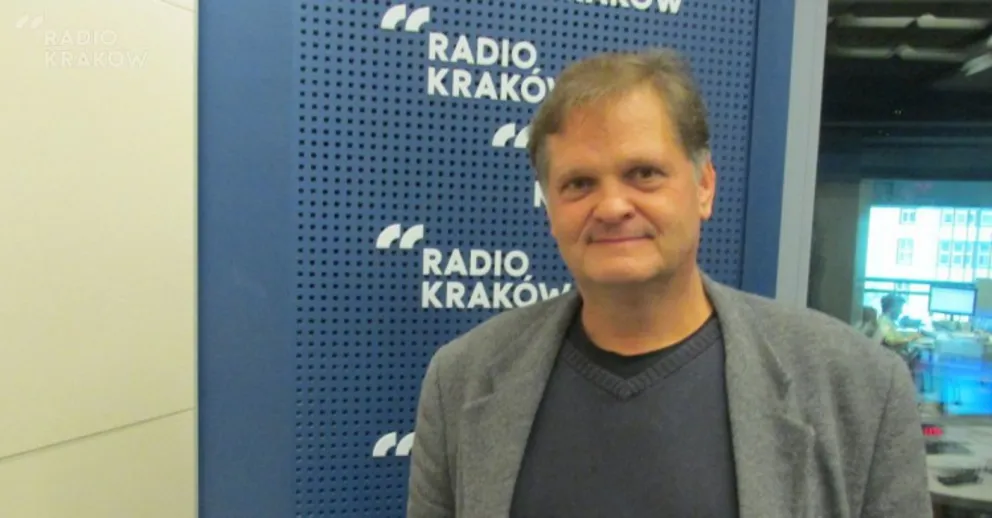 Jarosław Mikołajewski: "O uchodźcach mówi się w mediach, ale mało wiemy o tych, którzy im pomagają"