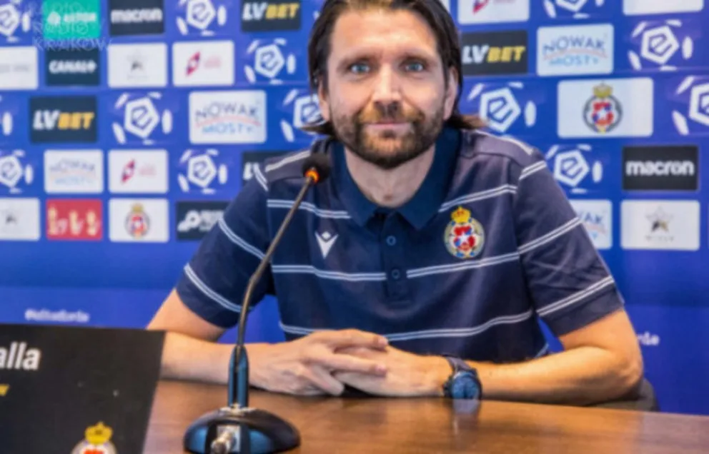 Ekstraklasa piłkarska - Hyballa: może jestem za mało inteligentny?
